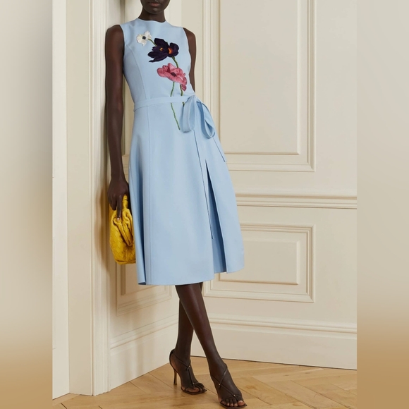 Oscar de la Renta Dresses & Skirts - $3,400 OSCAR DE LA RENTA LIGHT BLUE WOOL FLOWER EMBR DRESS 8